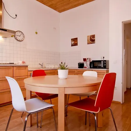 Apartmondo Ferienwohnungen Solingen Eksteriør billede