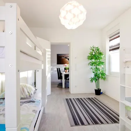 Apartmondo Ferienwohnungen Solingen Eksteriør billede